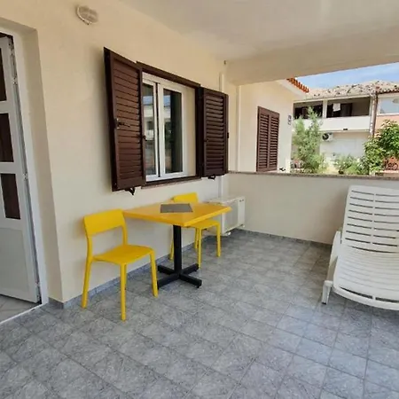 Budget Primorska Appartement Pag Town