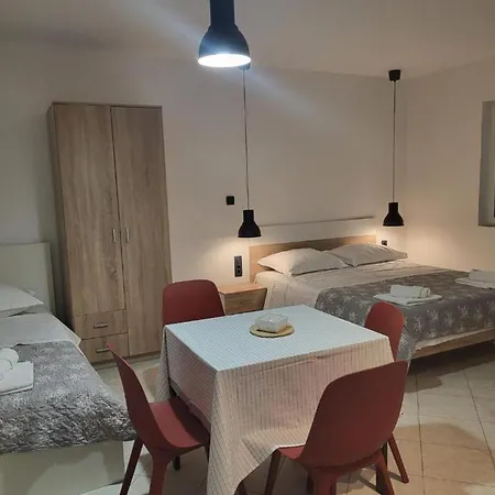 Budget Primorska Appartement