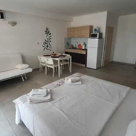 Appartement Budget Primorska Pag Town