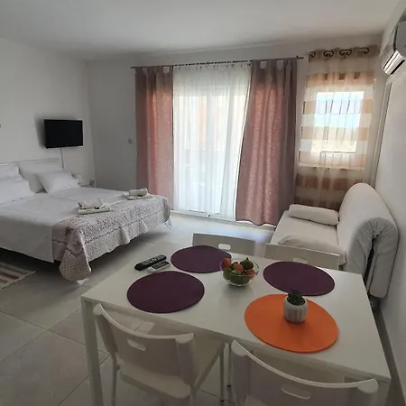 Budget Primorska Appartement